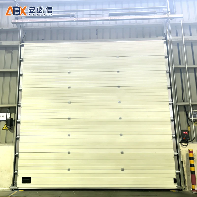 石河子分节式滑升门